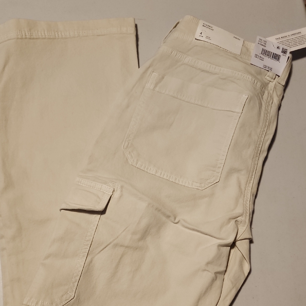 American Eagle NWT Cream Wide Leg Pants